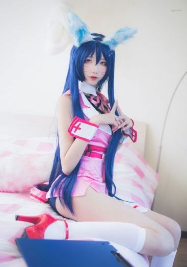 亚洲美女综合香蕉片-不卡美剧有字幕完整版