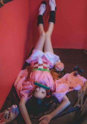 久久婷综合-免费未删减版在线观看