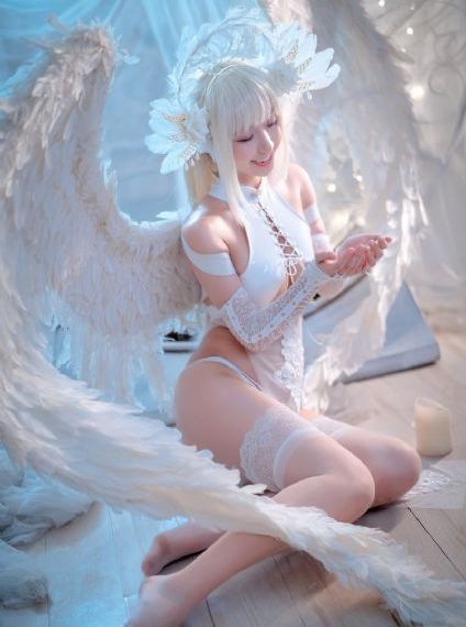 胡秀英小雷-最新电影影音先锋资源