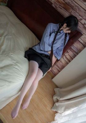 精品裸体国产在线观看_BD国语高清完整版观看