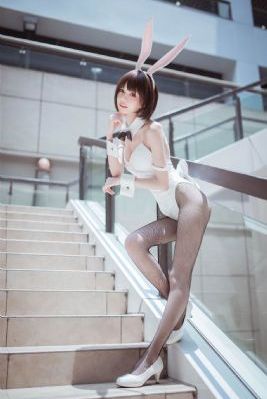 欧美人妻一区二区三区_4K高清西瓜视频免费观看