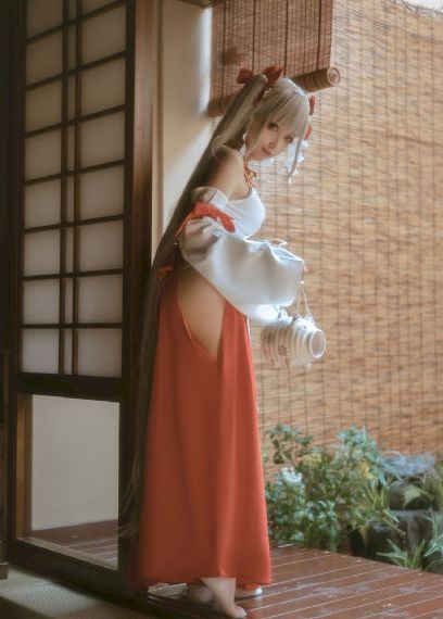 操美女逼的网站_HD免费字幕高清版在线观看