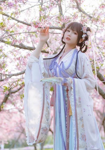 嗯啊高h视频_高清韩剧在线播放观看