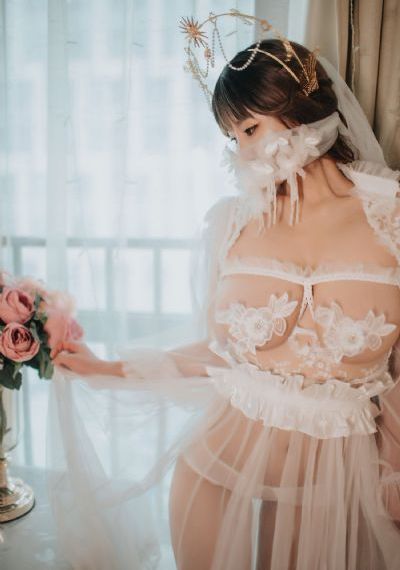 美女亚洲国产在线精品视频_BD高清影院在线手机观看