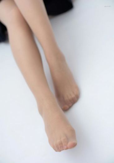 羞涩的丰满人妻40P_手机影院超清在线观看