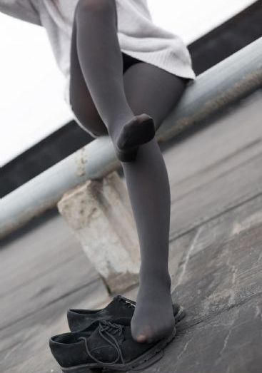 色哟哟免费观看视频入口_原版加长电影全集观看