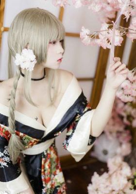 主人打白嫩秘光屁股_免费韩剧国语版在线观看免费